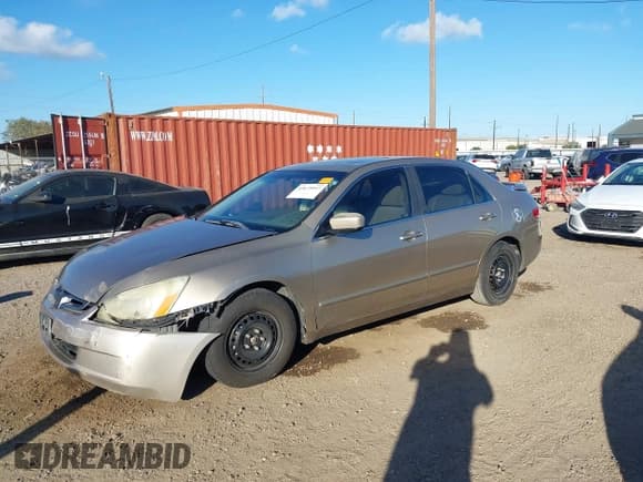 ✅ 2004 Honda Accord EX • VIN: 1HGCM66514A021335 • Lot: 43675947. Listed on IAAI with 157,076 mi. Free auction sales archive from the USA and detailed vehicle history report at DreamBid. Image 2.