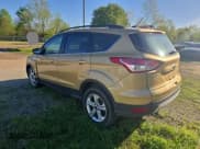 ✅ 2015 Ford Escape SE • VIN: 1FMCU0GX6FUB41155 • Lot: 53193725. Listed on Copart with 184,265 mi. Free auction sales archive from the USA and detailed vehicle history report at DreamBid. Image 3.