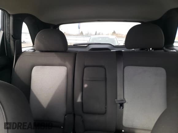 ✅ 2015 Chevrolet Captiva Sport LT • VIN: 3GNAL3EK1FS505478 • Lot: 44244435. Wystawiony na Copart z przebiegiem 123 463 mil. Bezpłatny archiwum sprzedaży aukcyjnych z USA i szczegółowy raport historii pojazdu na DreamBid. Zdjęcie 10.