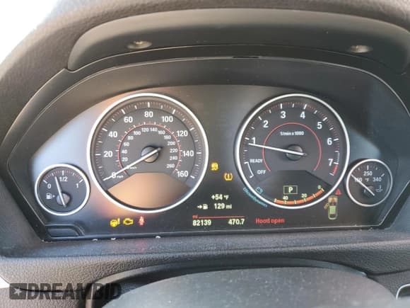 ✅ 2018 BMW 4 Series 430i xDrive • VIN: WBA4J3C56JBL03326 • Lot: 47006805. Listed on Copart with 82,139 mi. Free auction sales archive from the USA and detailed vehicle history report at DreamBid. Image 9.