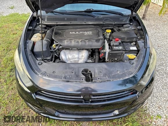 ✅ 2016 Dodge Dart SXT • VIN: 1C3CDFBB8GD750403 • Lot: 97150915. Wystawiony na Copart z przebiegiem 139 829 mil. Bezpłatny archiwum sprzedaży aukcyjnych z USA i szczegółowy raport historii pojazdu na DreamBid. Zdjęcie 7.