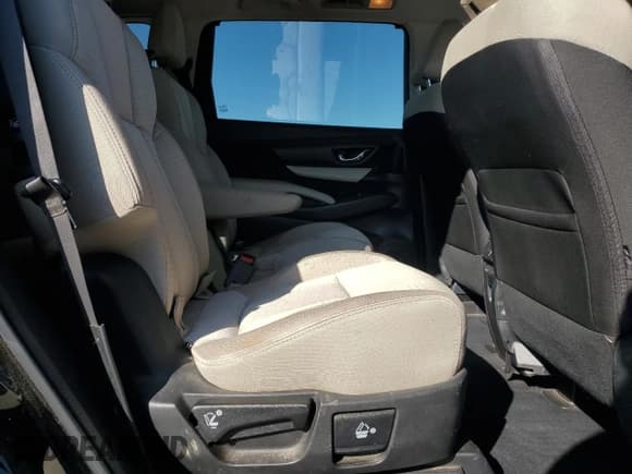 ✅ 2021 Subaru Ascent Premium • VIN: 4S4WMAFD9M3403246 • Лот: 82541495. Опубликован ранее на Copart с пробегом 47 727 миль. Бесплатный доступ к архиву аукционных продаж из США и подробный отчёт об истории автомобиля на DreamBid. Изображение 11.