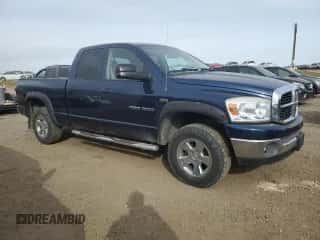 2007 Dodge 1500 SLT с VIN 1D7HU18227J511982, выставлен на аукционе Copart как лот 76745954 с пробегом 232 218 миль миль и Чистый • Clean title. История ставок и продаж доступна на DreamBid. Изображение 4.