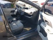 ✅ 2013 Toyota Prius Two • VIN: JTDKDTB37D1058936 • Lot: 43275918. Wystawiony na IAAI z przebiegiem 138 874 mil. Bezpłatny archiwum sprzedaży aukcyjnych z USA i szczegółowy raport historii pojazdu na DreamBid. Zdjęcie 5.