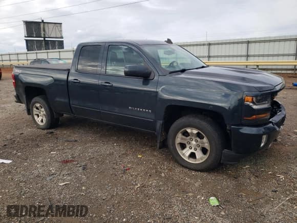 ✅ 2017 Chevrolet Silverado 1500 LT • VIN: 1GCVKREC4HZ238142 • Lot: 81765805. Wystawiony na Copart z przebiegiem 119 534 mil. Bezpłatny archiwum sprzedaży aukcyjnych z USA i szczegółowy raport historii pojazdu na DreamBid. Zdjęcie 4.