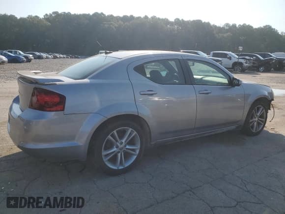 ✅ 2014 Dodge Avenger SXT • VIN: 1C3CDZCBXEN131017 • Lot: 71370775. Listed on Copart with 88,235 mi. Free auction sales archive from the USA and detailed vehicle history report at DreamBid. Image 3.