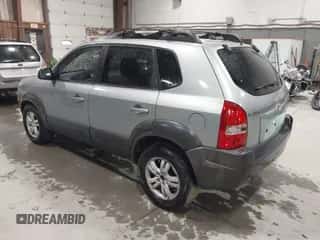 2006 Hyundai Tucson GLS with VIN KM8JN72D76U301313, listed as a IAAI auction lot 43418111 with 214,019 mi miles and . Bid and sale history available at DreamBid. Image 3.