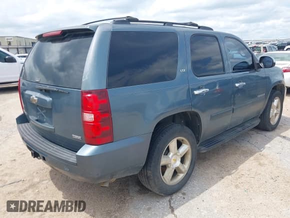 ✅ 2008 Chevrolet Tahoe LTZ • VIN: 1GNFC130X8R246412 • Lot: 42036654. Listed on IAAI with 231,287 mi. Free auction sales archive from the USA and detailed vehicle history report at DreamBid. Image 4.