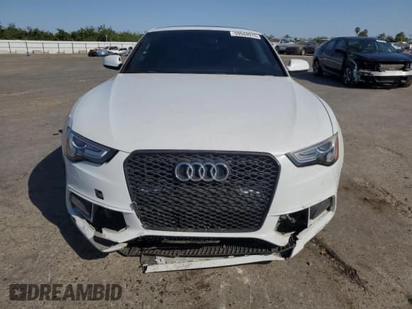 ✅ 2015 Audi S5 Premium Plus • VIN: WAUCGAFR0FA024450 • Lot: 59944915. Listed on Copart with 99,773 mi. Free auction sales archive from the USA and detailed vehicle history report at DreamBid. Image 5.