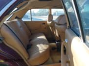 ✅ 1985 Mercedes-Benz 300 • VIN: WDBAB33CXFA213058 • Lot: 43833384. Listed on IAAI with 168,329 mi. Free auction sales archive from the USA and detailed vehicle history report at DreamBid. Image 8.