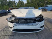 ✅ 2019 Volkswagen Jetta SEL • VIN: 3VWE57BU2KM043722 • Лот: 71441395. Опубликован ранее на Copart с пробегом 83 985 миль. Бесплатный доступ к архиву аукционных продаж из США и подробный отчёт об истории автомобиля на DreamBid. Изображение 5.