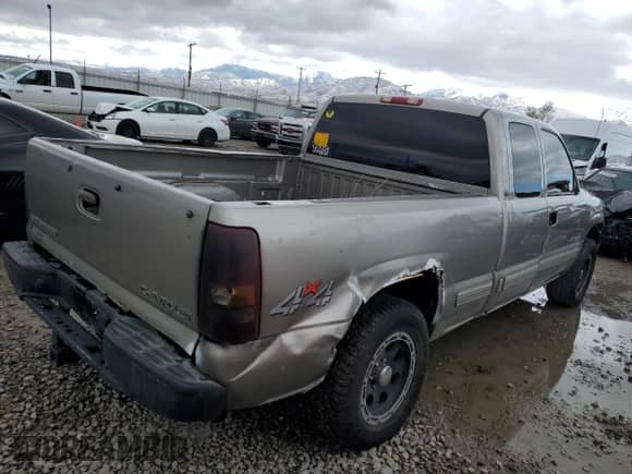 2000 Chevrolet Silverado 1500 LT с VIN 2GCEK19TXY1396652, выставлен на аукционе Copart как лот 48220095 с пробегом 266 499 миль миль и Чистый • Clean title. История ставок и продаж доступна на DreamBid. Изображение 3.