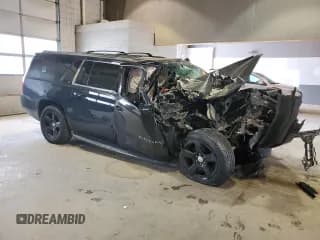 ✅ 2015 Chevrolet Suburban LT • VIN: 1GNSKJKC8FR251831 • Lot: 52556254. Wystawiony na Copart z przebiegiem Nie podano. Bezpłatny archiwum sprzedaży aukcyjnych z USA i szczegółowy raport historii pojazdu na DreamBid. Zdjęcie 4.