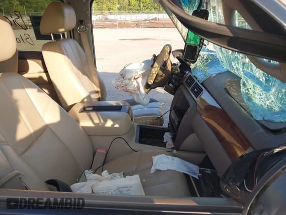 ✅ 2011 Chevrolet Silverado 1500 LTZ • VIN: 3GCPKTE34BG227719 • Lot: 42760265. Wystawiony na IAAI z przebiegiem Nie podano. Bezpłatny archiwum sprzedaży aukcyjnych z USA i szczegółowy raport historii pojazdu na DreamBid. Zdjęcie 5.