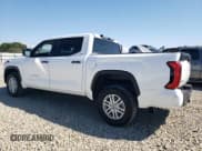 ✅ 2024 Toyota Tundra SR5 • VIN: 5TFLA5DB1RX209450 • Lot: 81627945. Wystawiony na Copart z przebiegiem 9 284 mil. Bezpłatny archiwum sprzedaży aukcyjnych z USA i szczegółowy raport historii pojazdu na DreamBid. Zdjęcie 2.