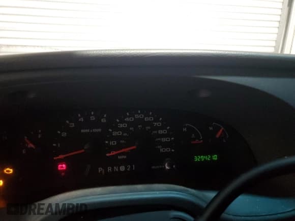 ✅ 2006 Ford Econoline Cargo • VIN: 1FTNE24L16DA80305 • Lot: 44340445. Listed on Copart with 329,421 mi. Free auction sales archive from the USA and detailed vehicle history report at DreamBid. Image 9.