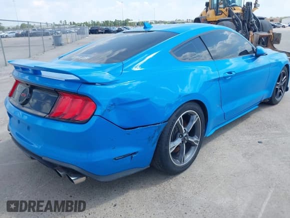 ✅ 2022 Ford Mustang GT • VIN: 1FA6P8CF5N5144311 • Lot: 42492150. Listed on IAAI with 36,446 mi. Free auction sales archive from the USA and detailed vehicle history report at DreamBid. Image 4.