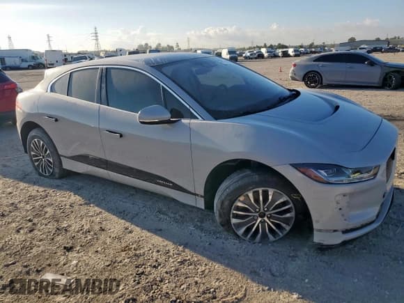 ✅ 2020 Jaguar I-Pace S • VIN: SADHB2S19L1F80966 • Lot: 81696355. Wystawiony na Copart z przebiegiem 73 452 mil. Bezpłatny archiwum sprzedaży aukcyjnych z USA i szczegółowy raport historii pojazdu na DreamBid. Zdjęcie 4.
