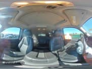 ✅ 2012 Chevrolet Suburban LT • VIN: 1GNSKJE72CR220164 • Lot: 75319034. Wystawiony na Copart z przebiegiem 104 327 mil. Bezpłatny archiwum sprzedaży aukcyjnych z USA i szczegółowy raport historii pojazdu na DreamBid. Zdjęcie 16.