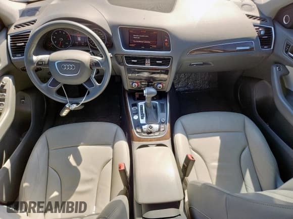 ✅ 2013 Audi Q5 Premium Plus • VIN: WA1DGAFP9DA023603 • Лот: 81846605. Опубликован ранее на Copart с пробегом 89 789 миль. Бесплатный доступ к архиву аукционных продаж из США и подробный отчёт об истории автомобиля на DreamBid. Изображение 8.