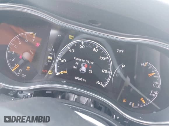 ✅ 2019 Jeep Grand Cherokee Upland • VIN: 1C4RJFAG7KC697607 • Lot: 42532518. Listed on IAAI with 68,558 mi. Free auction sales archive from the USA and detailed vehicle history report at DreamBid. Image 7.