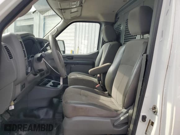 ✅ 2021 Nissan NV Cargo SV • VIN: 1N6BF0KM7MN806513 • Лот: 80930675. Опубликован ранее на Copart с пробегом 210 734 миль. Бесплатный доступ к архиву аукционных продаж из США и подробный отчёт об истории автомобиля на DreamBid. Изображение 7.