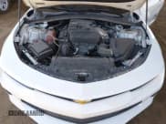 ✅ 2018 Chevrolet Camaro 1LT • VIN: 1G1FB1RX6J0115805 • Lot: 42842290. Wystawiony na IAAI z przebiegiem 95 721 mil. Bezpłatny archiwum sprzedaży aukcyjnych z USA i szczegółowy raport historii pojazdu na DreamBid. Zdjęcie 10.