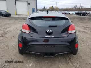 2015 Hyundai Veloster Turbo с VIN KMHTC6AE3FU232834, выставлен на аукционе Copart как лот 76071403 с пробегом 173 259 миль миль и . История ставок и продаж доступна на DreamBid. Изображение 6.