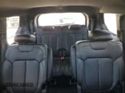 ✅ 2025 Jeep Grand Cherokee Limited • VIN: 1C4RJKBG9S8632073 • Lot: 90889165. Wystawiony na Copart z przebiegiem 7 250 mil. Bezpłatny archiwum sprzedaży aukcyjnych z USA i szczegółowy raport historii pojazdu na DreamBid. Zdjęcie 10.