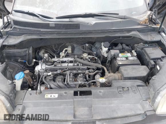 ✅ 2014 Kia Soul • VIN: KNDJN2A2XE7087583 • Lot: 43136536. Listed on IAAI with 231,402 mi. Free auction sales archive from the USA and detailed vehicle history report at DreamBid. Image 10.