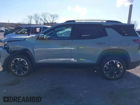 2025 Chevrolet Equinox FWD LT с VIN 3GNAXHEG2SL131819, выставлен на аукционе IAAI как лот 41700937 с пробегом 5 378 миль миль и . История ставок и продаж доступна на DreamBid. Изображение 14.