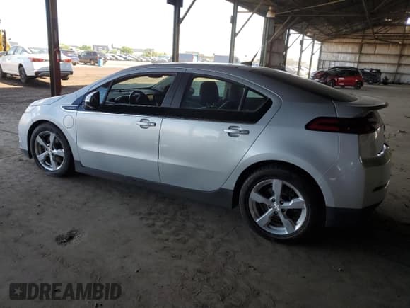 ✅ 2014 Chevrolet Volt • VIN: 1G1RH6E4XEU167523 • Lot: 67287314. Wystawiony na Copart z przebiegiem 116 680 mil. Bezpłatny archiwum sprzedaży aukcyjnych z USA i szczegółowy raport historii pojazdu na DreamBid. Zdjęcie 2.