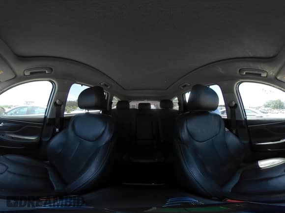 2019 Hyundai Santa Fe Limited с VIN 5NMS5CAA1KH136238, выставлен на аукционе IAAI как лот 42314285 с пробегом 74 606 миль миль и . История ставок и продаж доступна на DreamBid. Изображение 18.