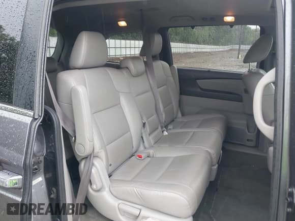 ✅ 2017 Honda Odyssey EX-L • VIN: 5FNRL5H69HB022192 • Лот: 42239366. Опубликован ранее на IAAI с пробегом 188 102 миль. Бесплатный доступ к архиву аукционных продаж из США и подробный отчёт об истории автомобиля на DreamBid. Изображение 8.