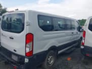 ✅ 2019 Ford Transit Passenger XL • VIN: 1FBZX2ZM8KKA34929 • Lot: 42263522. Wystawiony na IAAI z przebiegiem 376 862 mil. Bezpłatny archiwum sprzedaży aukcyjnych z USA i szczegółowy raport historii pojazdu na DreamBid. Zdjęcie 13.