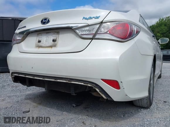 ✅ 2013 Hyundai Sonata Limited • VIN: KMHEC4A43DA087877 • Лот: 42948654. Опубликован ранее на IAAI с пробегом 161 698 миль. Бесплатный доступ к архиву аукционных продаж из США и подробный отчёт об истории автомобиля на DreamBid. Изображение 17.