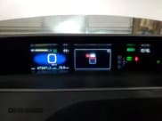 ✅ 2022 Toyota Prius LE • VIN: JTDKAMFP8N3206982 • Lot: 93309275. Wystawiony na Copart z przebiegiem 47 347 mil. Bezpłatny archiwum sprzedaży aukcyjnych z USA i szczegółowy raport historii pojazdu na DreamBid. Zdjęcie 9.