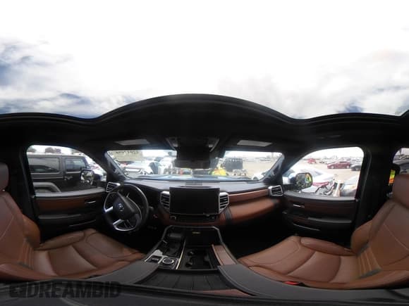 ✅ 2023 Toyota Tundra 1794 Edition • VIN: 5TFMC5DB2PX030507 • Lot: 42012698. Wystawiony na IAAI z przebiegiem 35 151 mil. Bezpłatny archiwum sprzedaży aukcyjnych z USA i szczegółowy raport historii pojazdu na DreamBid. Zdjęcie 18.