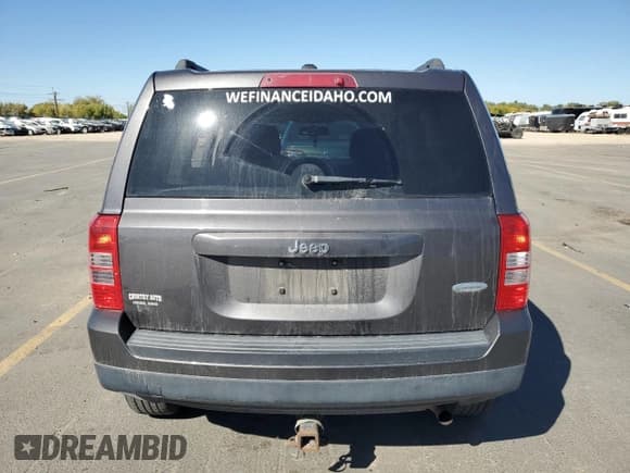 ✅ 2014 Jeep Patriot Latitude • VIN: 1C4NJPFB9ED719204 • Лот: 82389755. Опубликован ранее на Copart с пробегом 122 213 миль. Бесплатный доступ к архиву аукционных продаж из США и подробный отчёт об истории автомобиля на DreamBid. Изображение 6.