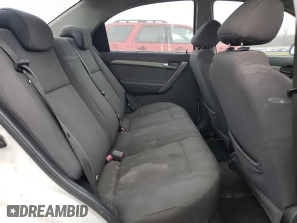 ✅ 2008 Chevrolet Aveo LS • VIN: KL1TD56638B142831 • Lot: 48429175. Wystawiony na Copart z przebiegiem 177 863 mil. Bezpłatny archiwum sprzedaży aukcyjnych z USA i szczegółowy raport historii pojazdu na DreamBid. Zdjęcie 10.