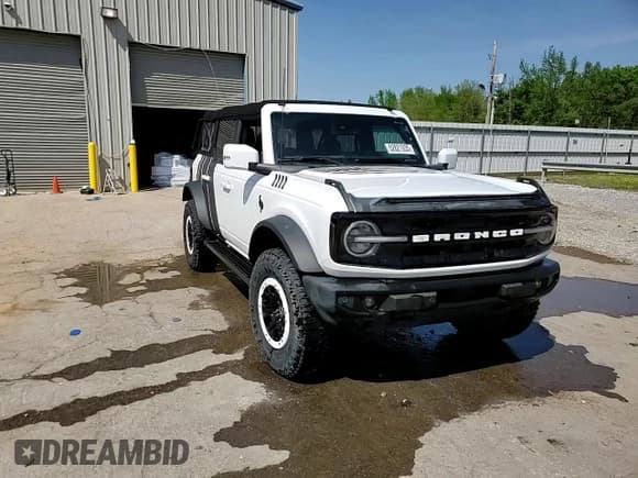 ✅ 2021 Ford Bronco • VIN: 1FMEE5DP3MLA88862 • Лот: 52821935. Опубликован ранее на Copart с пробегом Не указан. Бесплатный доступ к архиву аукционных продаж из США и подробный отчёт об истории автомобиля на DreamBid. Изображение 14.