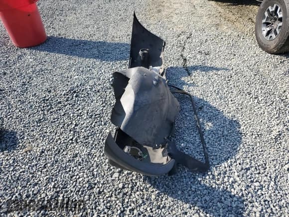 ✅ 2008 Toyota Tacoma • VIN: 5TEPX42N78Z563763 • Lot: 81248025. Wystawiony na Copart z przebiegiem 203 991 mil. Bezpłatny archiwum sprzedaży aukcyjnych z USA i szczegółowy raport historii pojazdu na DreamBid. Zdjęcie 12.