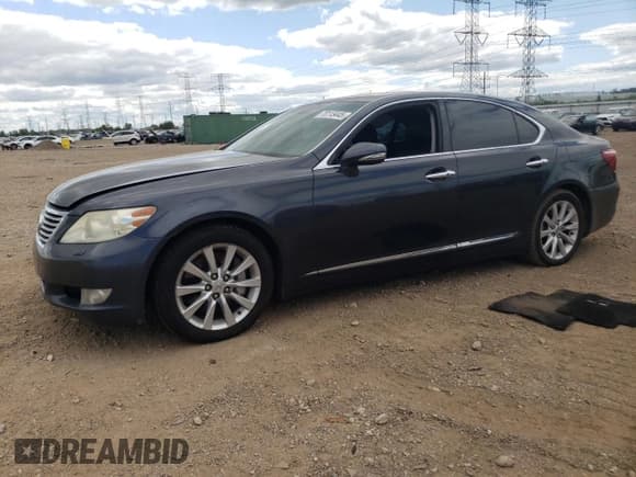 ✅ 2010 Lexus LS 460 • VIN: JTHCL5EF4A5006028 • Lot: 70113445. Listed on Copart with 168,121 mi. Free auction sales archive from the USA and detailed vehicle history report at DreamBid. Image 1.