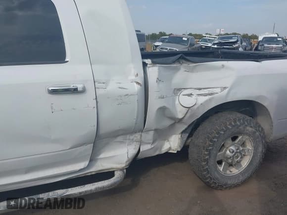 ✅ 2010 Dodge RAM • VIN: 3D7TP2HLXAG130647 • Lot: 43524164. Listed on IAAI with 438,782 mi. Free auction sales archive from the USA and detailed vehicle history report at DreamBid. Image 6.