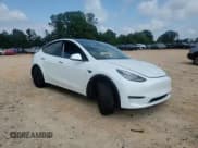 ✅ 2021 Tesla Model Y Long Range • VIN: 5YJYGDEE3MF265626 • Lot: 80463125. Wystawiony na Copart z przebiegiem 49 455 mil. Bezpłatny archiwum sprzedaży aukcyjnych z USA i szczegółowy raport historii pojazdu na DreamBid. Zdjęcie 13.
