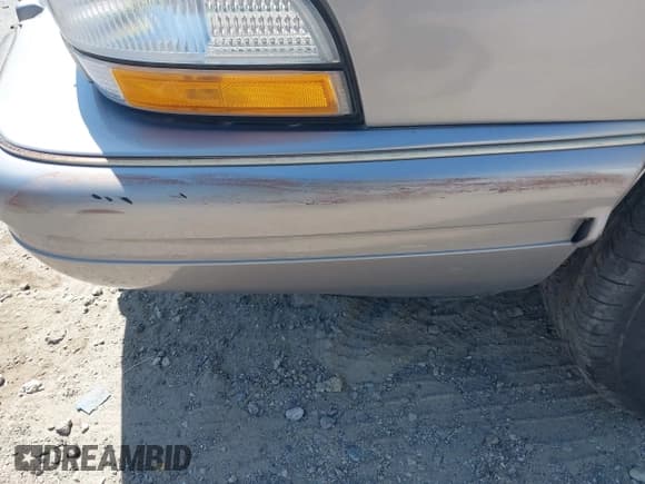 ✅ 1996 Buick Park Avenue • VIN: 1G4CW52K6TH644269 • Lot: 42361334. Listed on IAAI with 150,276 mi. Free auction sales archive from the USA and detailed vehicle history report at DreamBid. Image 6.