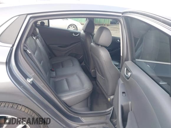 ✅ 2019 Hyundai Ioniq Limited • VIN: KMHC05LC8KU143043 • Lot: 41937241. Wystawiony na IAAI z przebiegiem 77 992 mil. Bezpłatny archiwum sprzedaży aukcyjnych z USA i szczegółowy raport historii pojazdu na DreamBid. Zdjęcie 8.