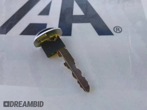 ✅ 2010 Mazda CX-9 Sport • VIN: JM3TB2MV0A0219901 • Лот: 43727561. Опубликован ранее на IAAI с пробегом 143 348 миль. Бесплатный доступ к архиву аукционных продаж из США и подробный отчёт об истории автомобиля на DreamBid. Изображение 11.