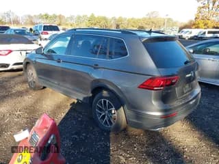 ✅ 2019 Volkswagen Tiguan SE • VIN: 3VV2B7AX7KM134237 • Lot: 43600005. Wystawiony na IAAI z przebiegiem 65 009 mil. Bezpłatny archiwum sprzedaży aukcyjnych z USA i szczegółowy raport historii pojazdu na DreamBid. Zdjęcie 3.