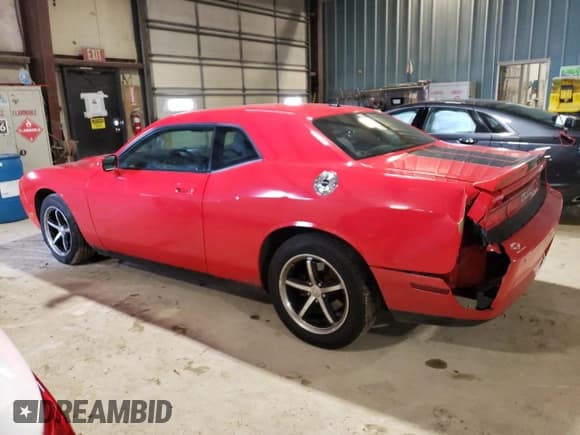 ✅ 2010 Dodge Challenger SE • VIN: 2B3CJ4DV4AH170304 • Lot: 82936933. Wystawiony na Copart z przebiegiem 142 734 mil. Bezpłatny archiwum sprzedaży aukcyjnych z USA i szczegółowy raport historii pojazdu na DreamBid. Zdjęcie 2.